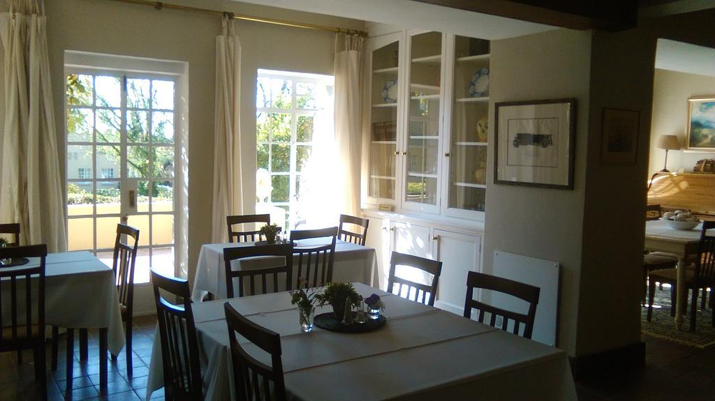Chartwell Castle & Guest House Екстериор снимка