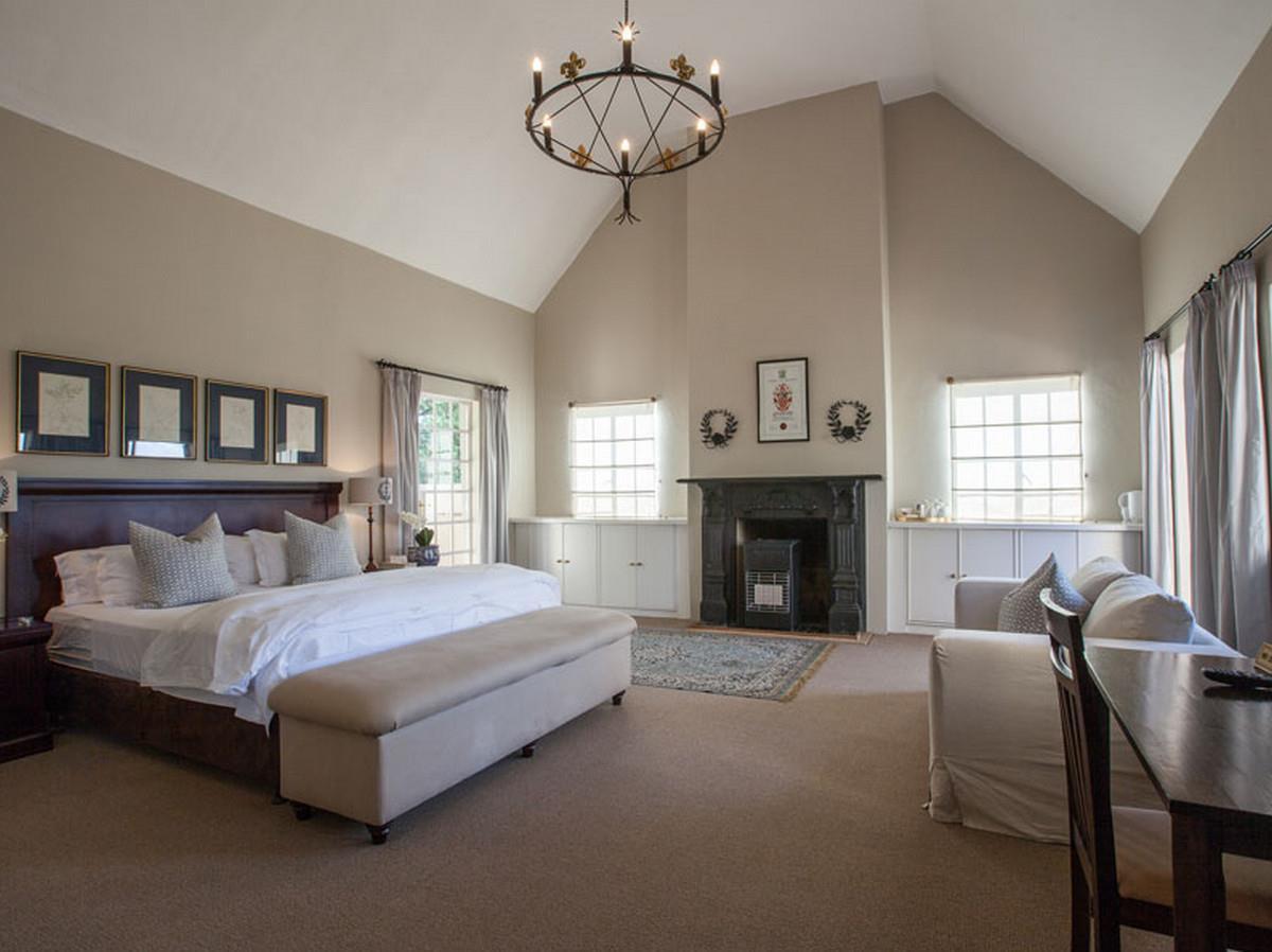 Chartwell Castle & Guest House Екстериор снимка